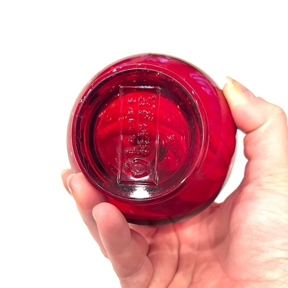 Lampe Berger red maroon spherical round oil diffuser - Picture 4 of 5